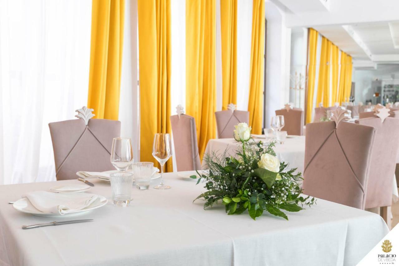Hotel Palacio De Ubeda 5 G.L Exterior foto Restaurant